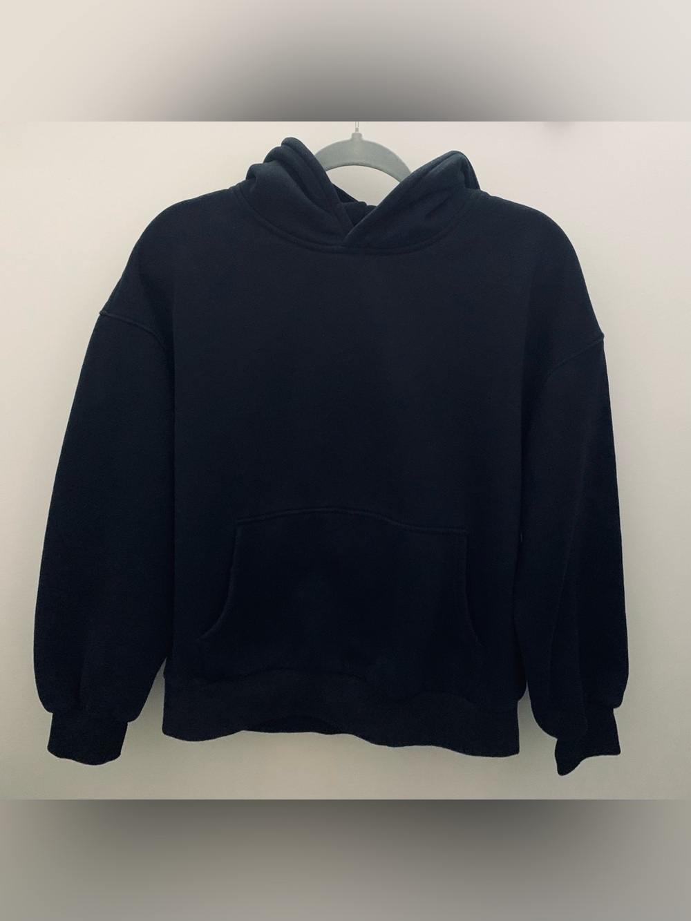 Women’s Black Hooded Pullover Sweatshirt and Relaxed Fit Sweatpant Set